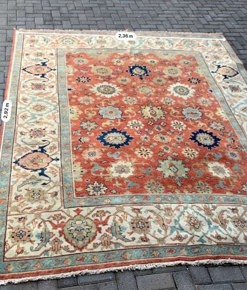 Serapi Persian Rug