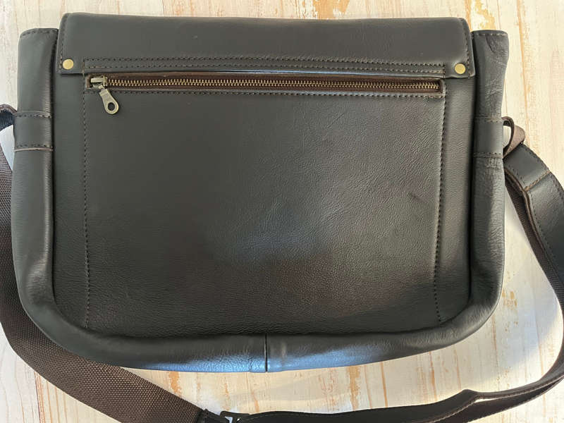 King Kong Genuine Leather Laptop Messenger Bag on CRAZY R1 AUCTION!!!  No Reserve!!