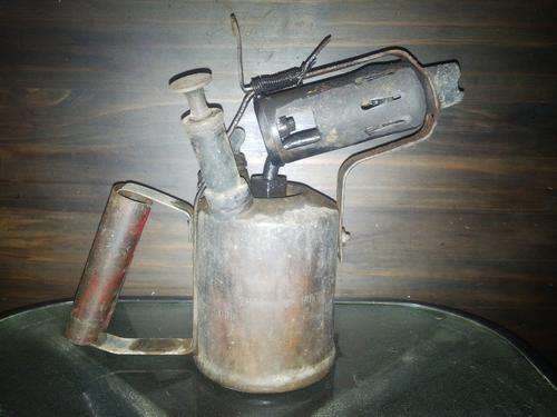 Rare Three Crowns Primus C2 blowtorch