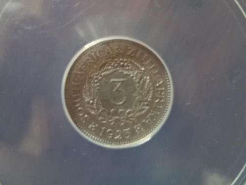 scarce in top grades 1923 3p EF40