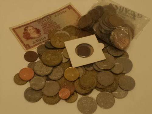 150 x MIX WORLD COINS & A FREE R1 BANKNOTE - bid per coin
