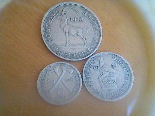 SOUTHERN RHODESIA - 1947 2 AND 1 SHILLING COINS AND 1948 6PENCE COIN