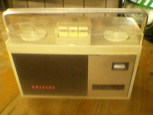 1960's PHILLIPS ALL TRANSISTOR PORTABLE REEL TO REEL PLAYER RECORDER