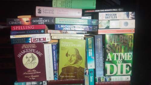 Books.Bulk Lot (1,000)
