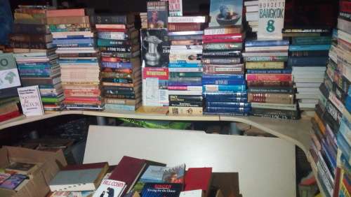 Books.Bulk Lot (1,000)