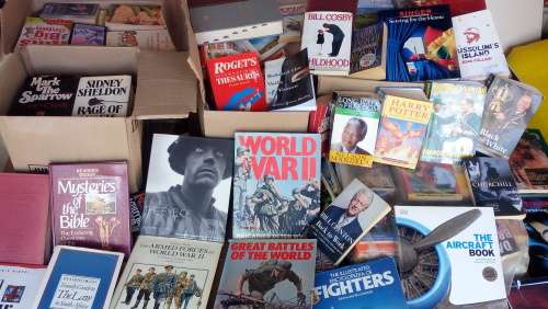 Books.Bulk Lot (1,000)
