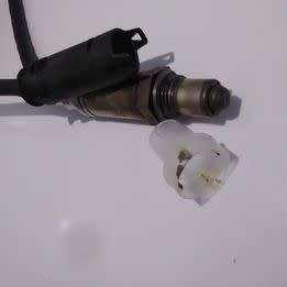 Oxygen Sensor 4-Pin (MALE), 4 wires For BMW E90 3 Series (BID PER EACH PIECE)!!!