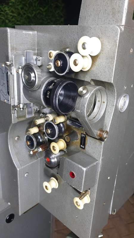 Eiki Xenon Vintage 16mm Cinema Movie Projector (EX-5000)