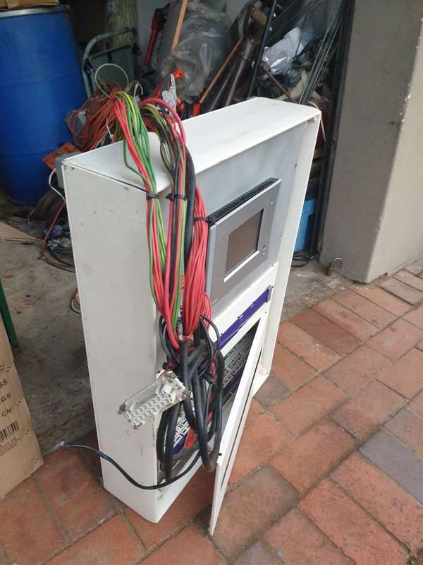 Clipsal C-touch Spectrum Colour Screen Controller