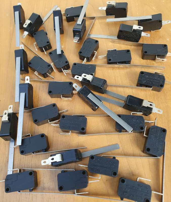 Limit Switches UNTESTED (BID PER PIECE)!!!