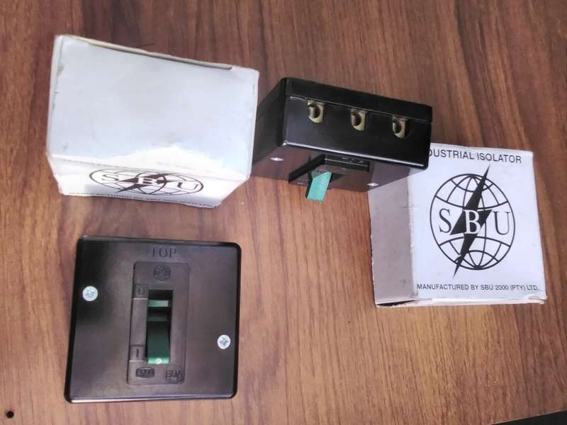 3-Pole, 30A Industrial Green Lever Isolator  (BID PER PIECE)
