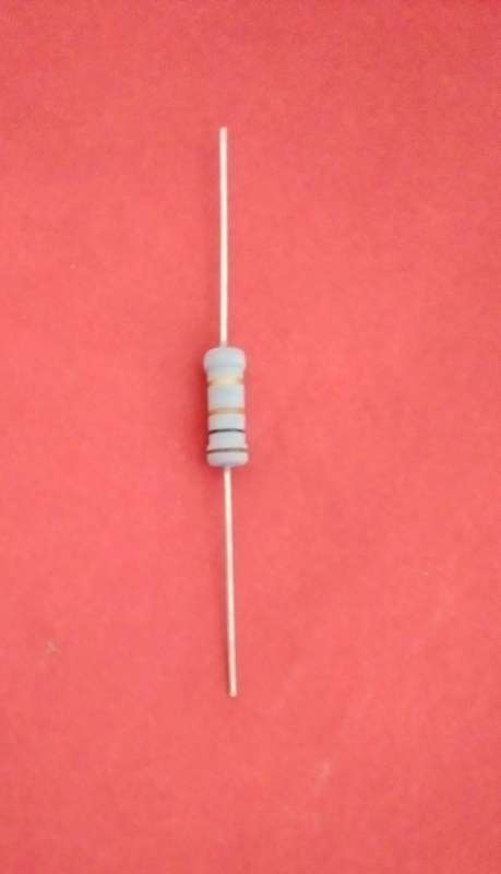 UNUSED...Metal Oxide Resistors. No given Specs By Manufacturer (Bid Per Pack Of 100x)!!!