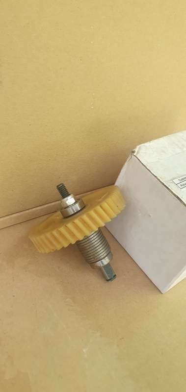 UNBOXED 1800w Rolux Dynamic Replacement Output Gear Shaft (BID PER PIECE)!!!