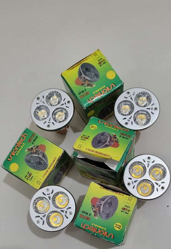 DIMMABLE UNIONTECH 8w LED Downlights GU 10 (BID PER LOT)!!