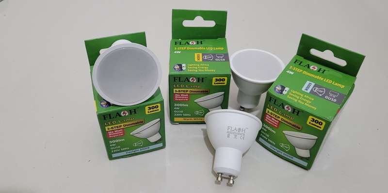 3-Step DIMMABLE FLASH 4w LED Downlights GU 10 (BID PER LOT)!!