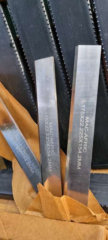 Mac Afric Heavy Duty HSS Lathe Cut-Off Blades 3.175 x 22.225 x 154.2mm  (BID PER SET OF 3x)