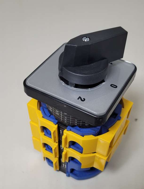 UNUSED 3-Phase 600V, 80A ROTARY CAM Change-Over Switch