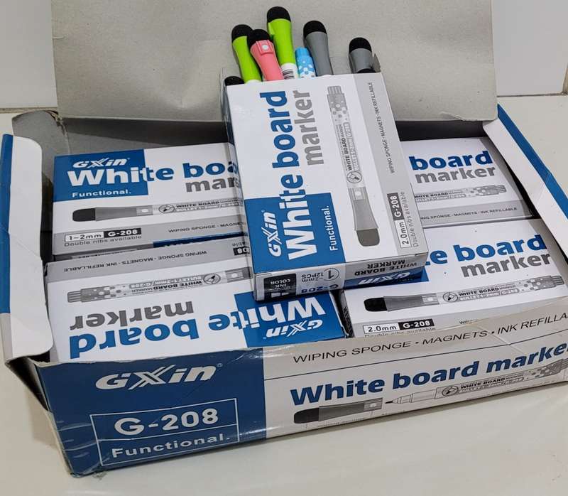 12-Pack Ink-Refillable Magnetic White Board Markers - (BID PER PACK OF 12)