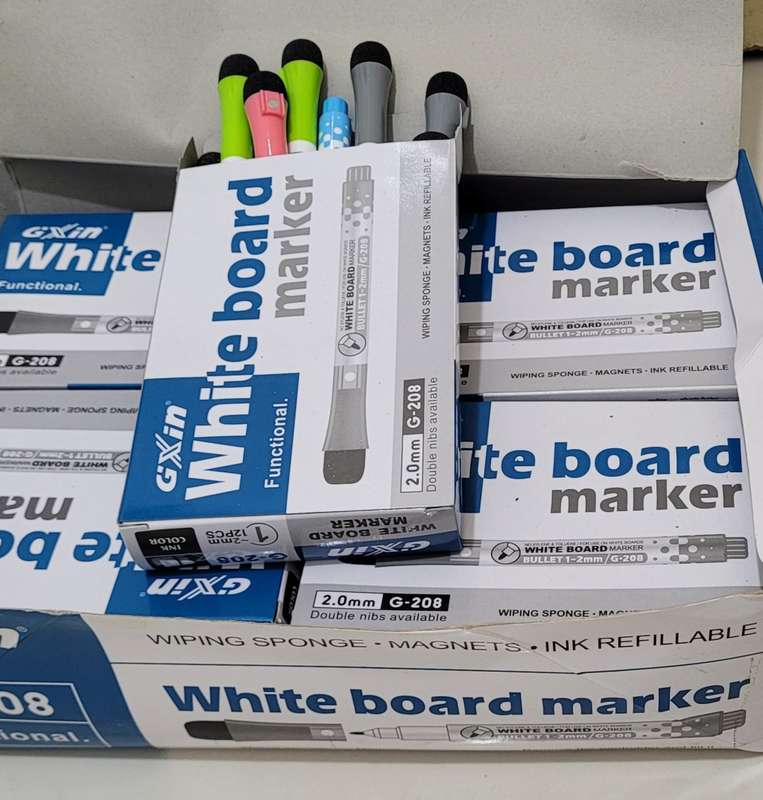 12-Pack Ink-Refillable Magnetic White Board Markers - (BID PER PACK OF 12)