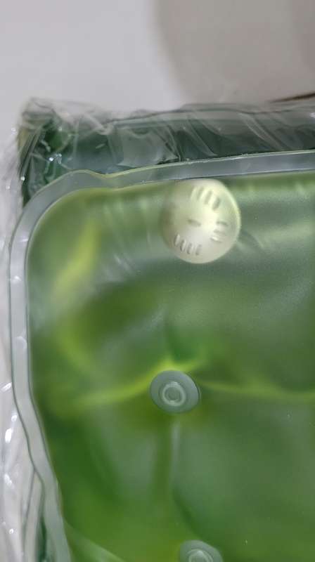Click-Coin Heat Packs For Shoulders/Back and Strained Muscle Relief. (BID PER PIECE!!!