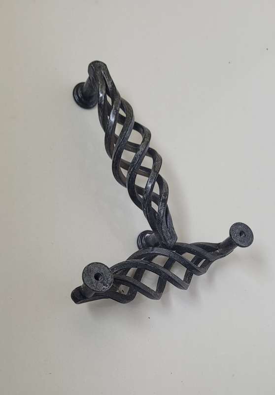 Designer 10Cm TWISTED Cabinet Drawer Handles Type 13 (Bid Per EACH Pack Of 10x)!!!