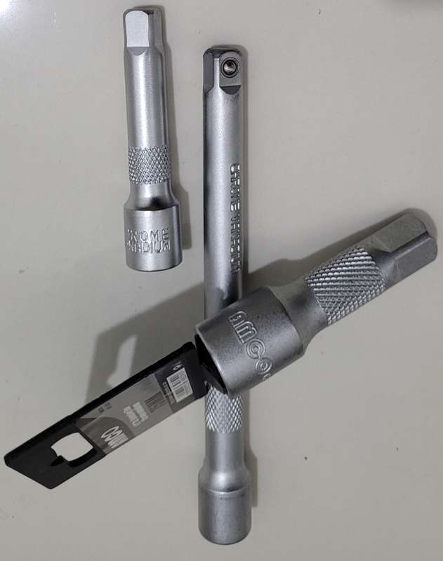 1/2 Inch and 2x 3/8` Drive Extensions Lot As Pictured. (Bid Per Lot)