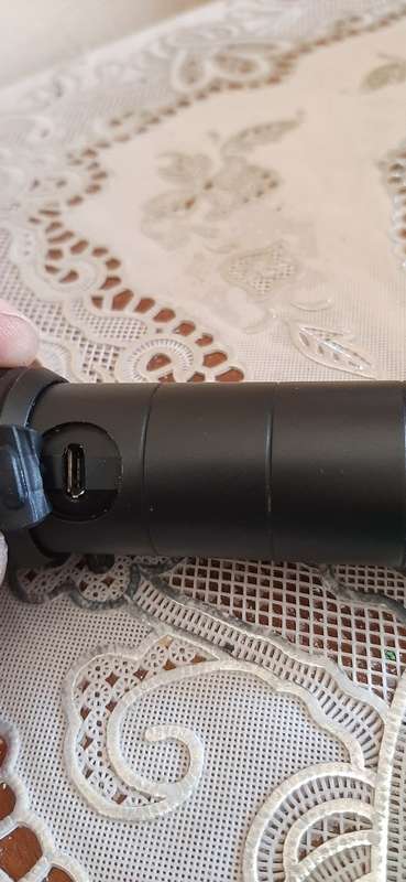 Ledlenser MT14 1000 lumens, Rechargeable torch