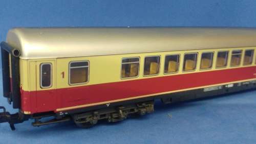 Marklin DB Passanger coaches X4
