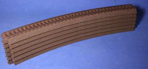 Marklin 24330 curved track R3, 515mm
