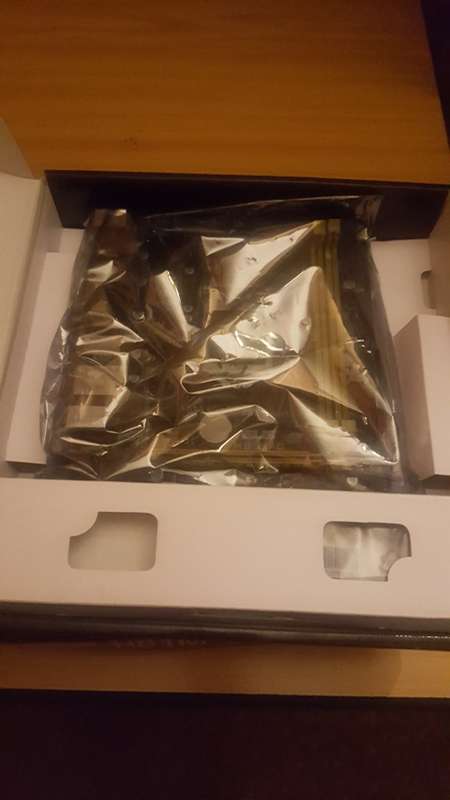 3×Asus h81 boards