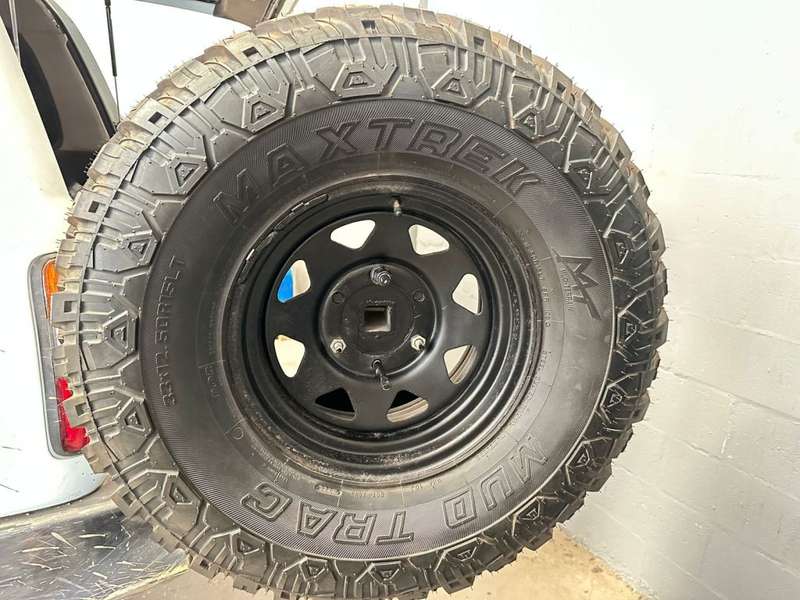 33x12.50 R15 MAXTREK MUD TRAC 108Q X 5 TYRES