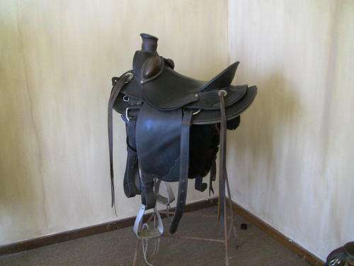 Franco Western saddle