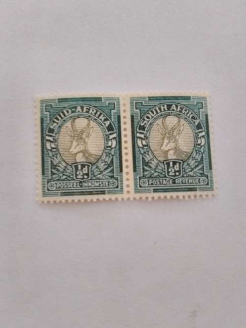 SA - 2 x 1/2d Springbok head