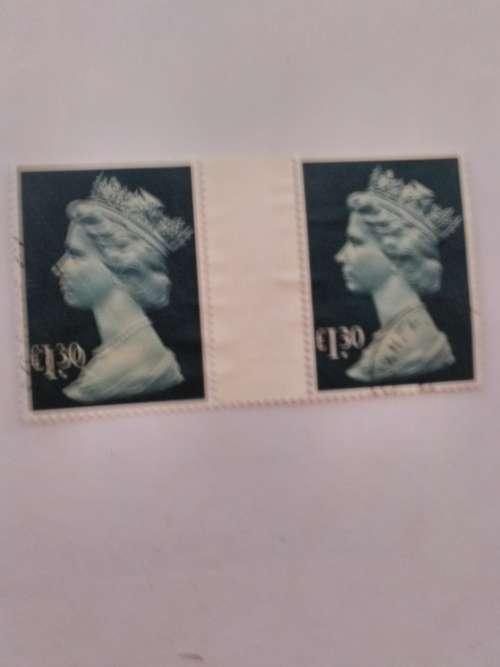 England - QEII - 2 x One pound thirty