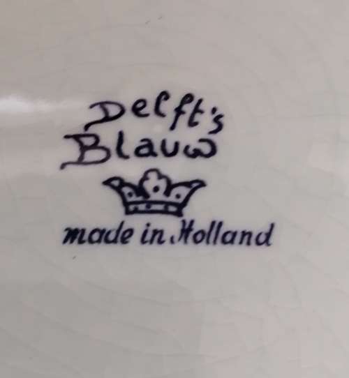 Vintage Delft plate