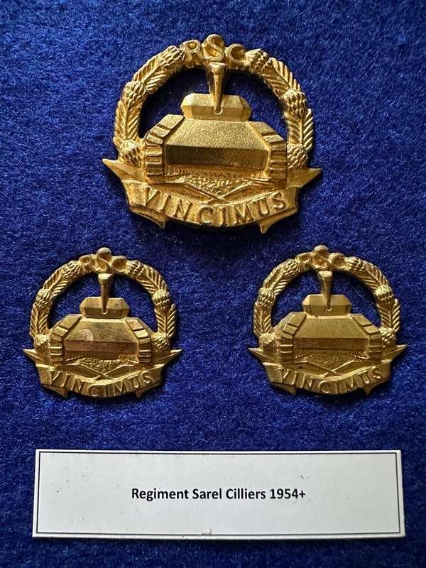 Regiment Sarel Cilliers 1954+, Cap Badge and Set of Collar Badges