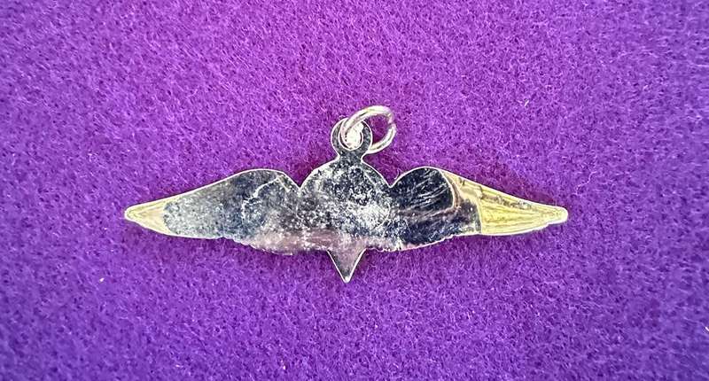 Chrome Parachute Regiment Pendant