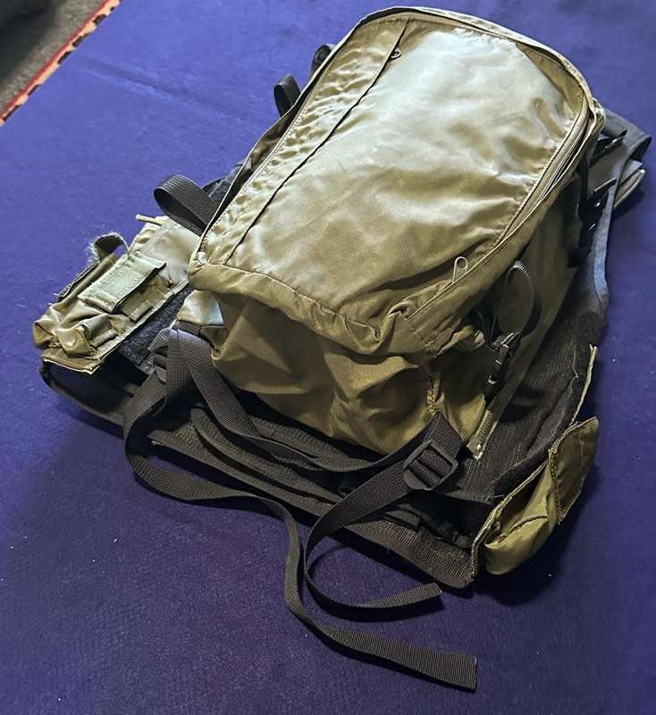 SAP Taskforce Olive Green Combat Vest with 4 Additional Loading Panels - Great Condition