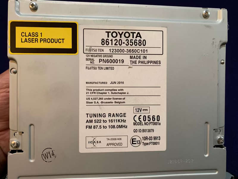 Toyota FJ Cruiser Standard Radio - Model FT0001a