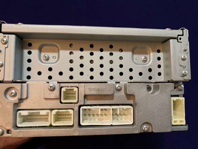 Toyota FJ Cruiser Standard Radio - Model FT0001a