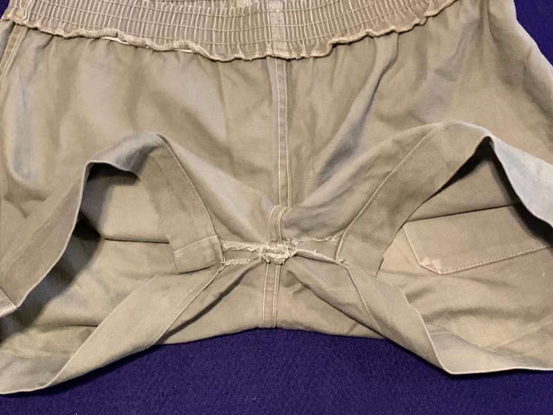 RHODESIAN KHAKI SHORT TROUSERS - Rowett & Sons 1975 - Great Condition