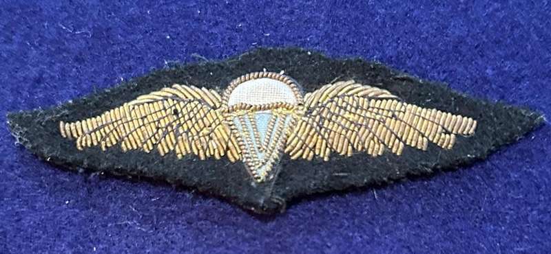 RARE SA Navy Para Qualification Badge - Bullion Wire on Felt, Original Period Piece