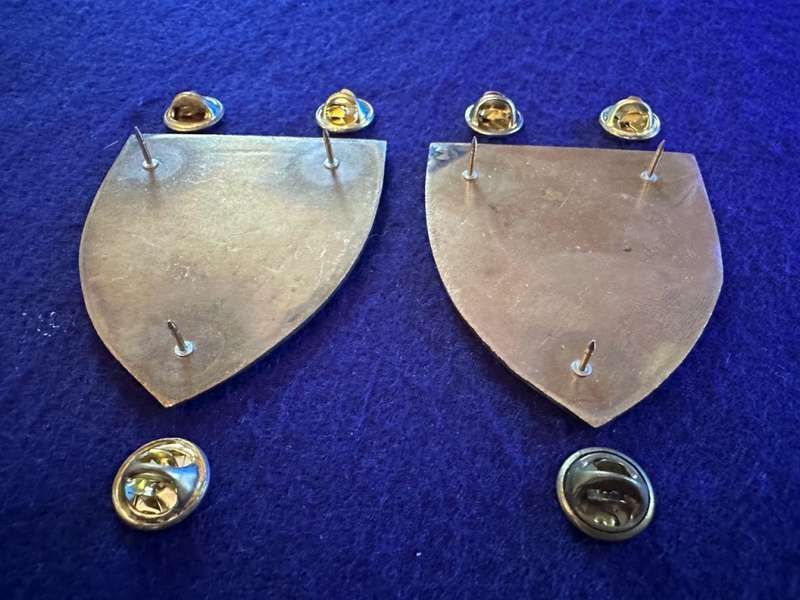 1 Parachute Battalion 1st Issue Metal Flash - 1 Set