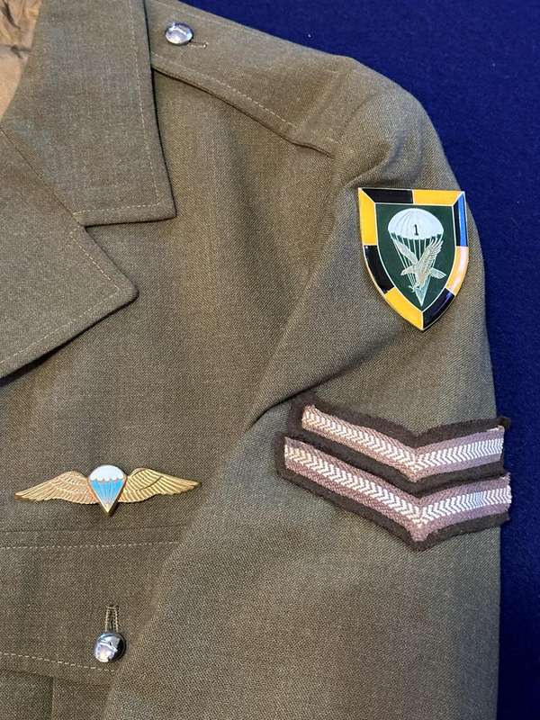 1 Parachute Battalion Tunic, complete with Flashes, Skietbalkie, Nametag, Wings and Corporal Rank