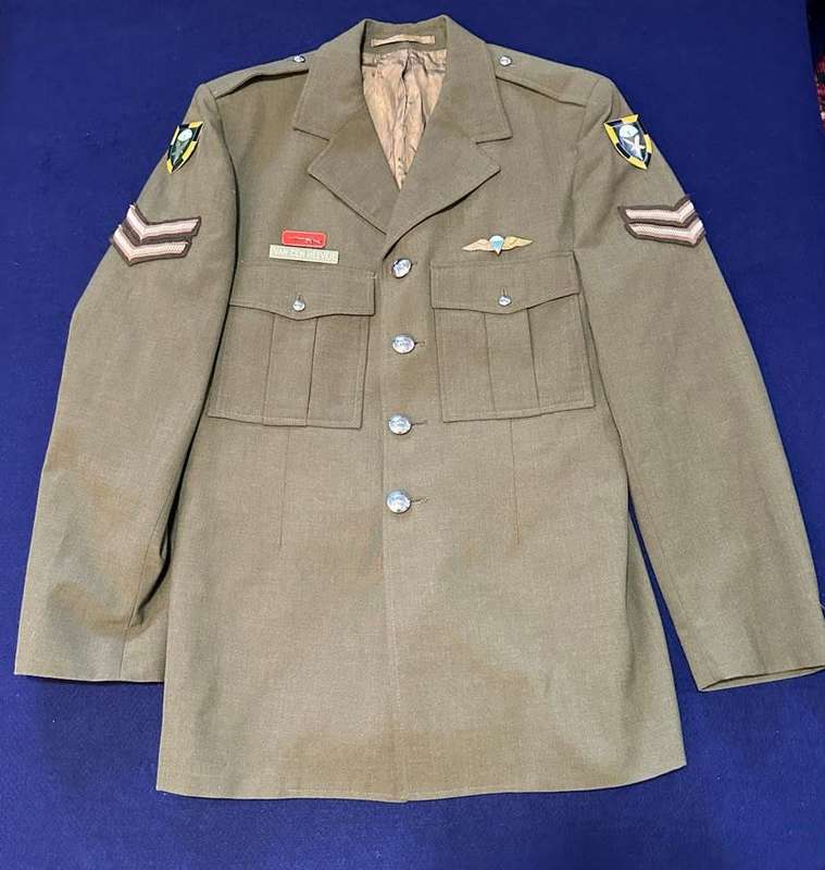 1 Parachute Battalion Tunic, complete with Flashes, Skietbalkie, Nametag, Wings and Corporal Rank