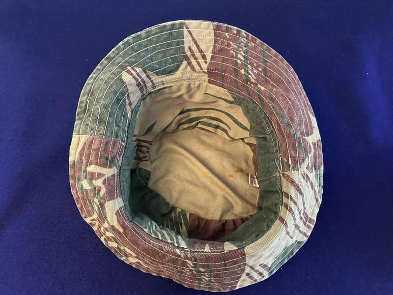 RHODESIAN Camoflage Bush-Hat - Great Condition - Period Piece