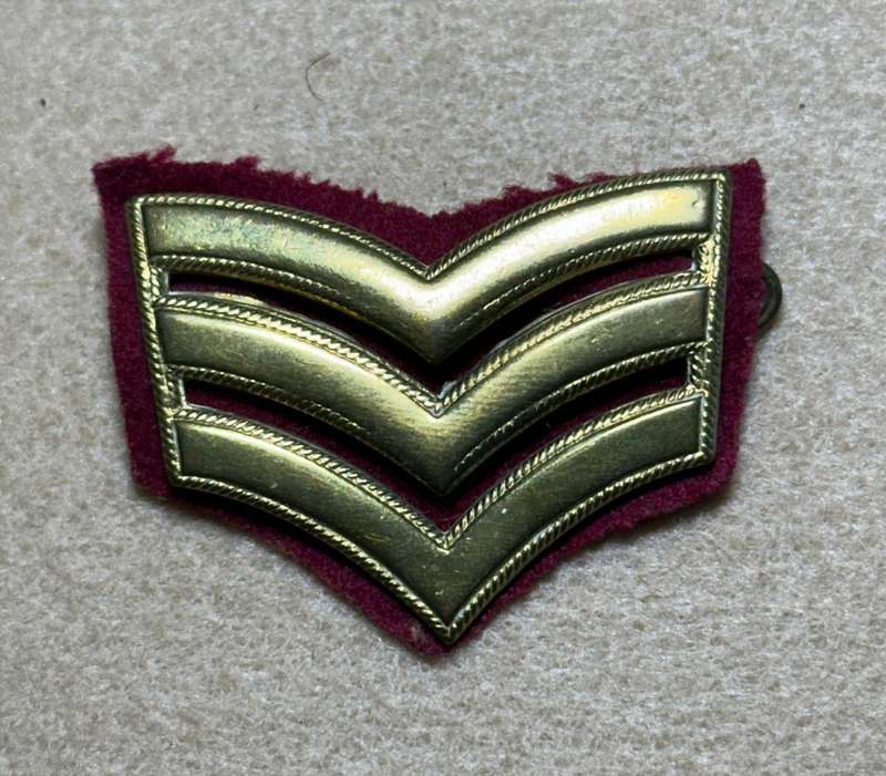 Rhodesian Medical Corps - SGT BRASS ARMY RANK WITH MEDICS FLASH