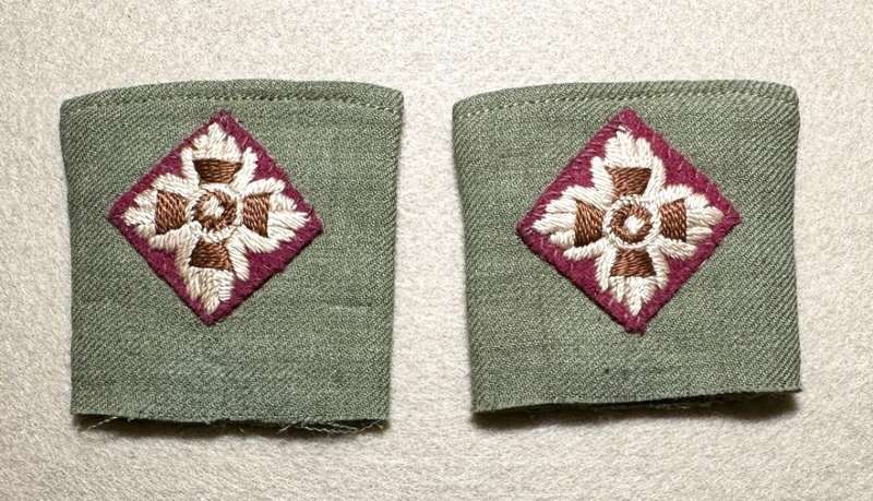Rhodesian Medical Corps - SET 2ND LT SHOULDER SLIP ONS WW2