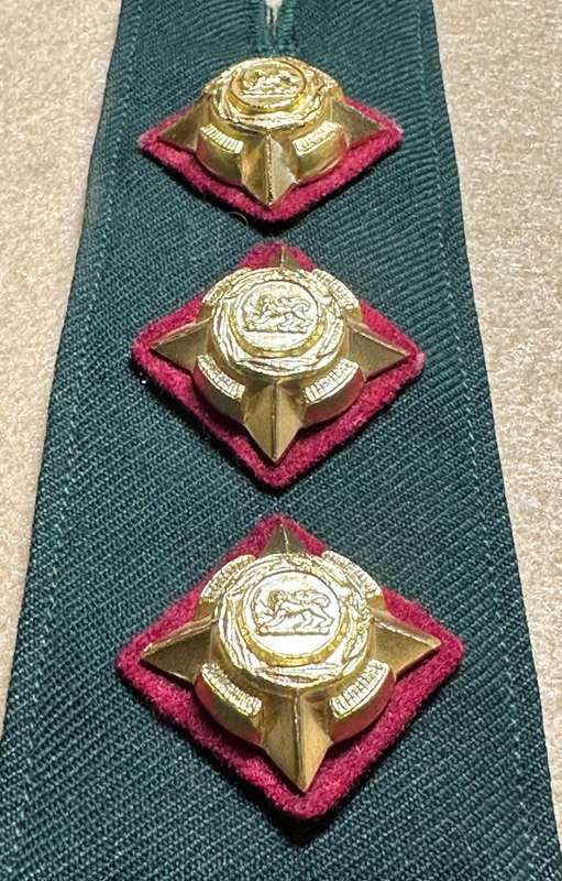 Rhodesian Medical Corps - SET CAPTAINS RANK FOR GREENS