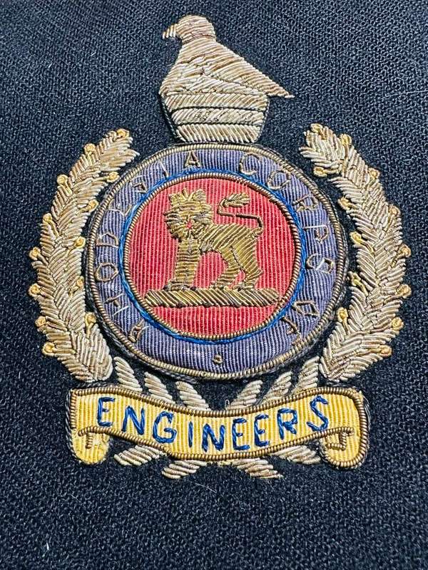 RHODESIA CORP OF ENGINEERS - BULLION BLAZER POCKET BADGE OLD